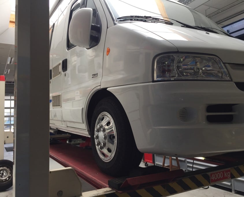 Camper onderhoud regio Arnhem APK keuringsstation regio Arnhem