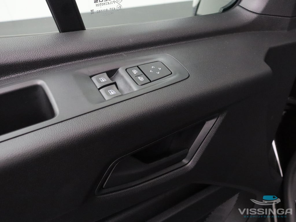 Renault Master L2H2 170 pk Extra luxe Noir Nacre (zwart)