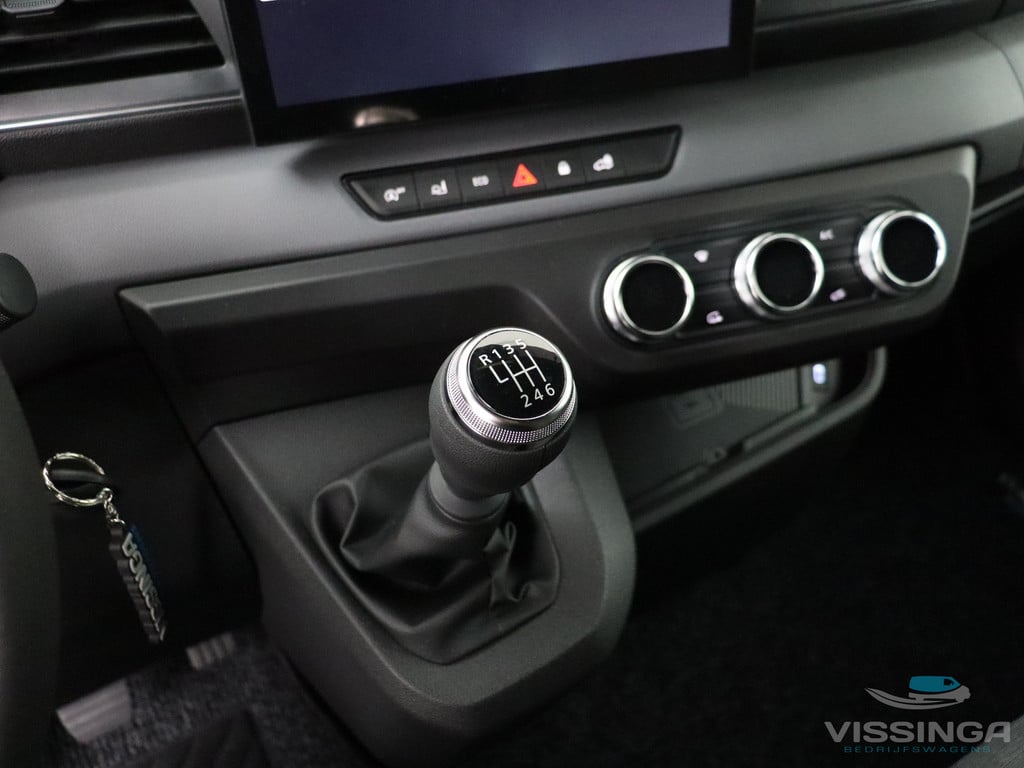 Renault Master L2H2 170 pk Extra luxe B-Edition (zwart)