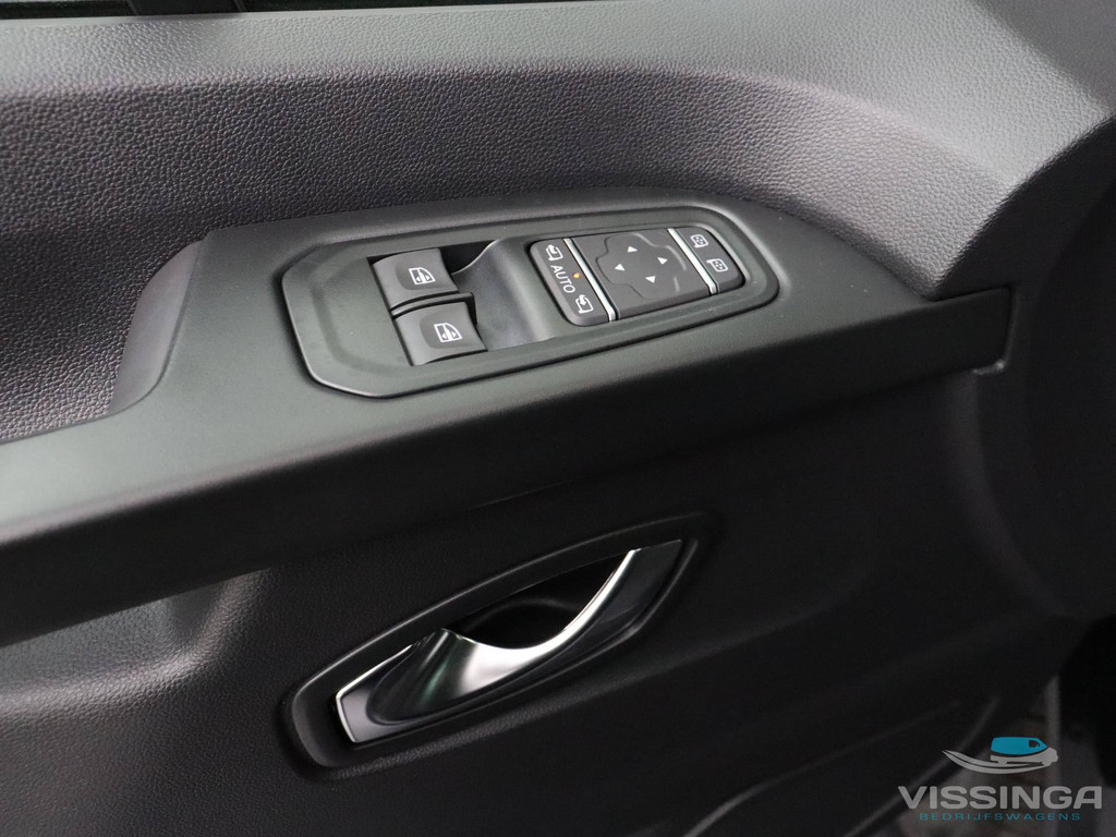 Renault Trafic L2H1 170 pk Anniversary Edition Automaat Dubbele Cabine Grijs