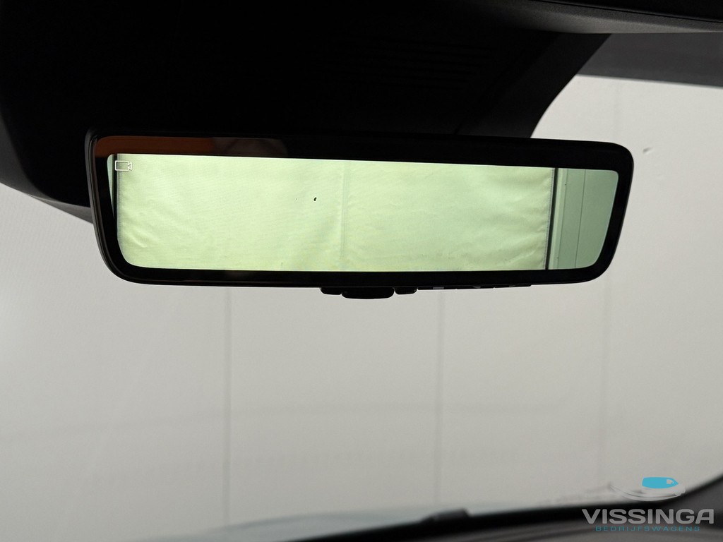 Renault Master L3H2 170 pk Extra luxe B-Edition (groen)