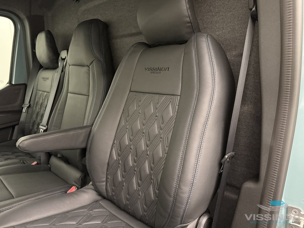 Renault Master L3H2 170 pk Extra luxe B-Edition (groen)