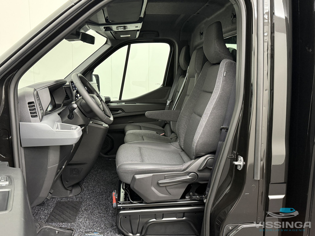 Renault Master E-Tech Bakwagen zwart 420x211x232 (20.5m3) 87 kWh