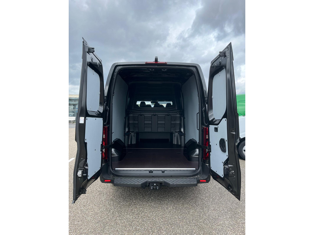 Renault Master 2.0 dCi 170 pk L3H2 Dubbel Cabine Automaat zwart