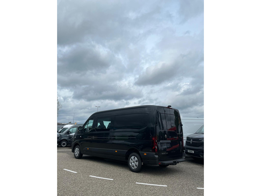 Renault Master 2.0 dCi 170 pk L3H2 Dubbel Cabine Automaat zwart