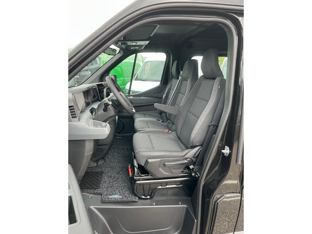 Renault Master 2.0 dCi 170 pk L3H2 Dubbel Cabine Automaat zwart