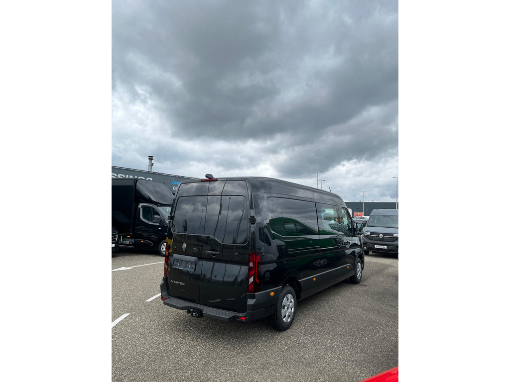 Renault Master 2.0 dCi 170 pk L3H2 Dubbel Cabine Automaat zwart