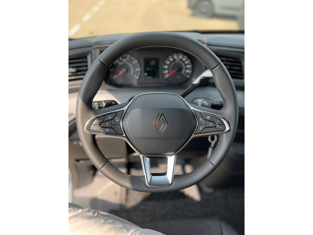Renault Master 2.0 dCi 170 pk L2H2 Dubbel Cabine Automaat grijs