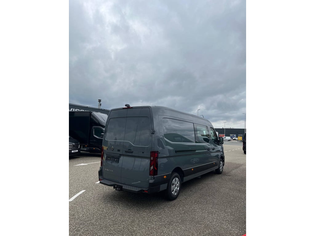 Renault Master 2.0 dCi 170 pk L3H2 Dubbel Cabine Automaat grijs