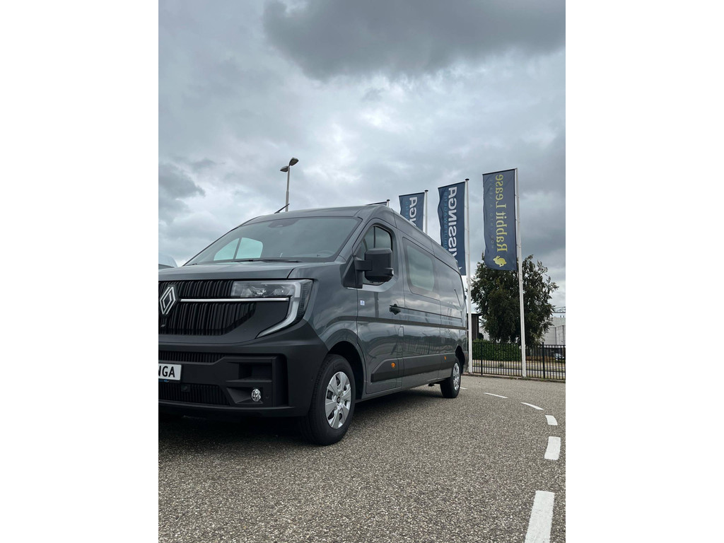 Renault Master 2.0 dCi 170 pk L3H2 Dubbel Cabine Automaat grijs