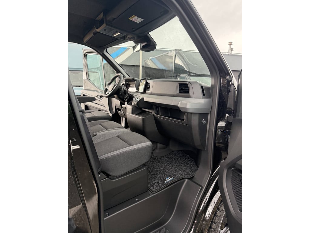 Renault Master 2.0 dCi 170 pk L2H2 Dubbel Cabine Automaat zwart