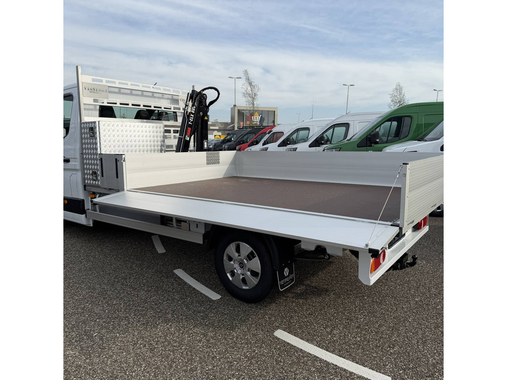 Renault Master E-Tech Open laadbak + HIAB kraan + trekhaak