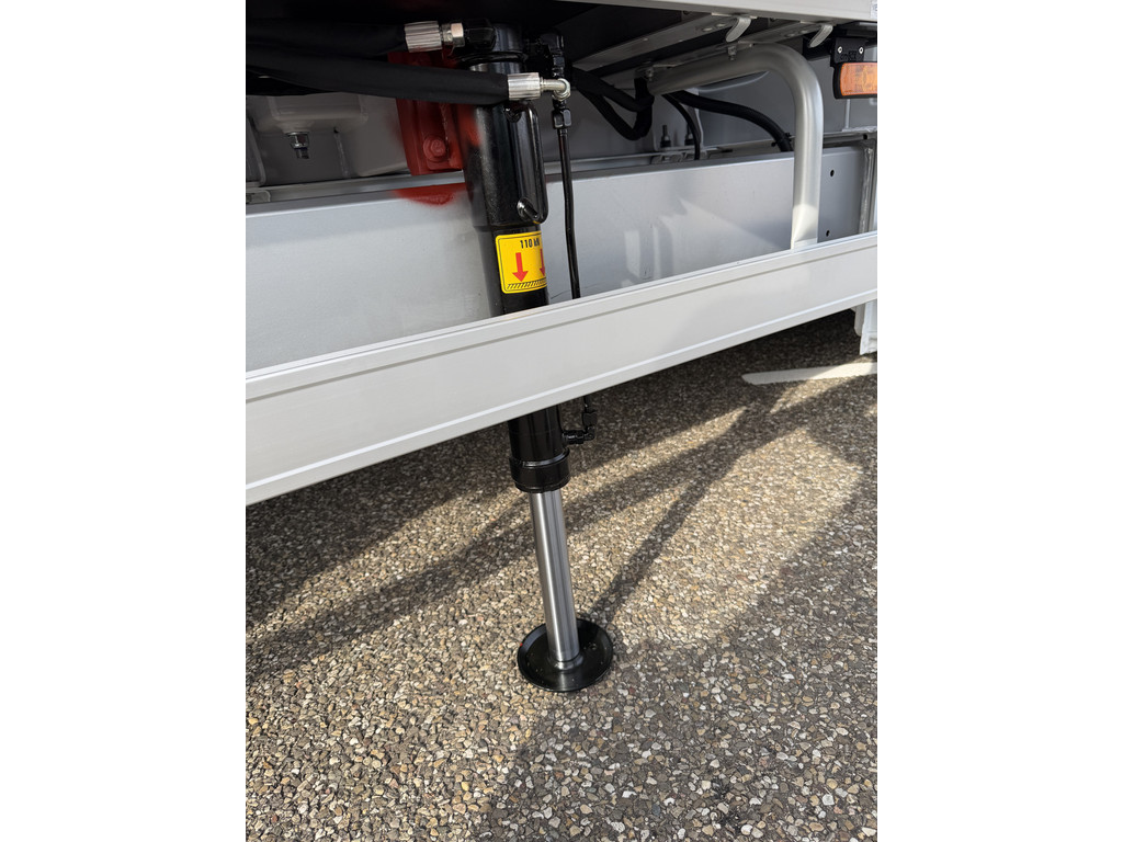 Renault Master E-Tech Open laadbak + HIAB kraan + trekhaak